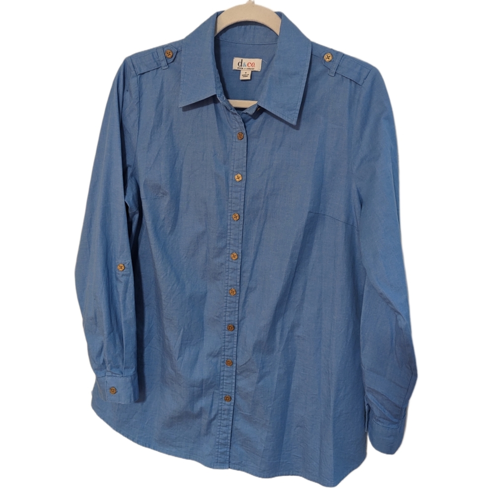 D & Company Long Sleeve Top